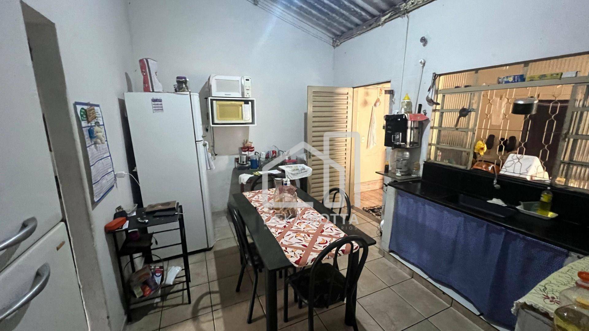 Casa à venda com 3 quartos, 250M2 - Foto 5