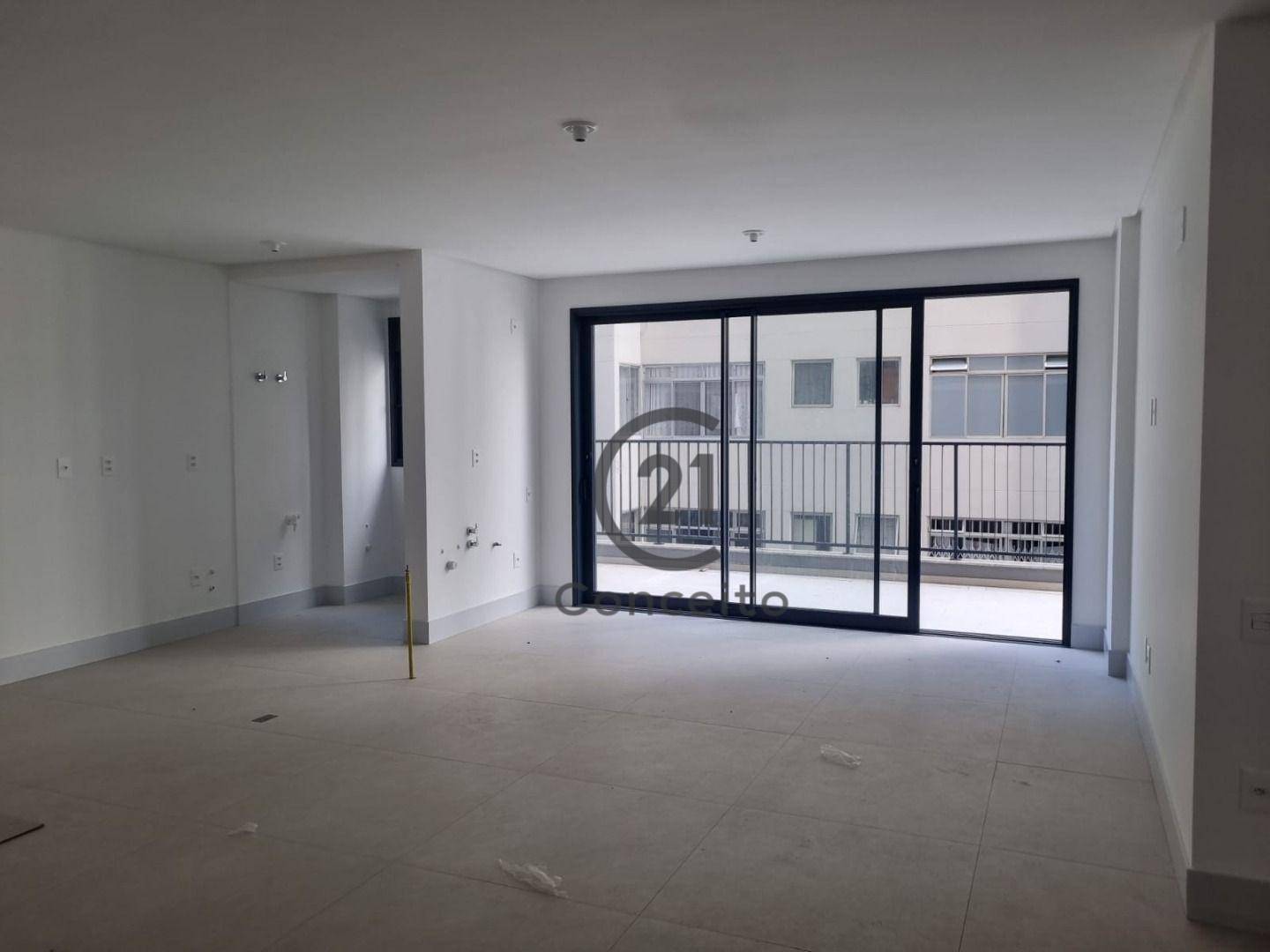 Apartamento, 3 quartos, 129 m² - Foto 2