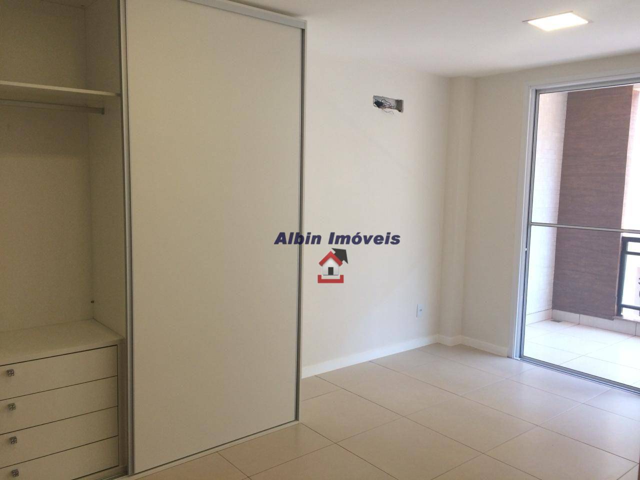 Apartamento à venda com 3 quartos, 111m² - Foto 10