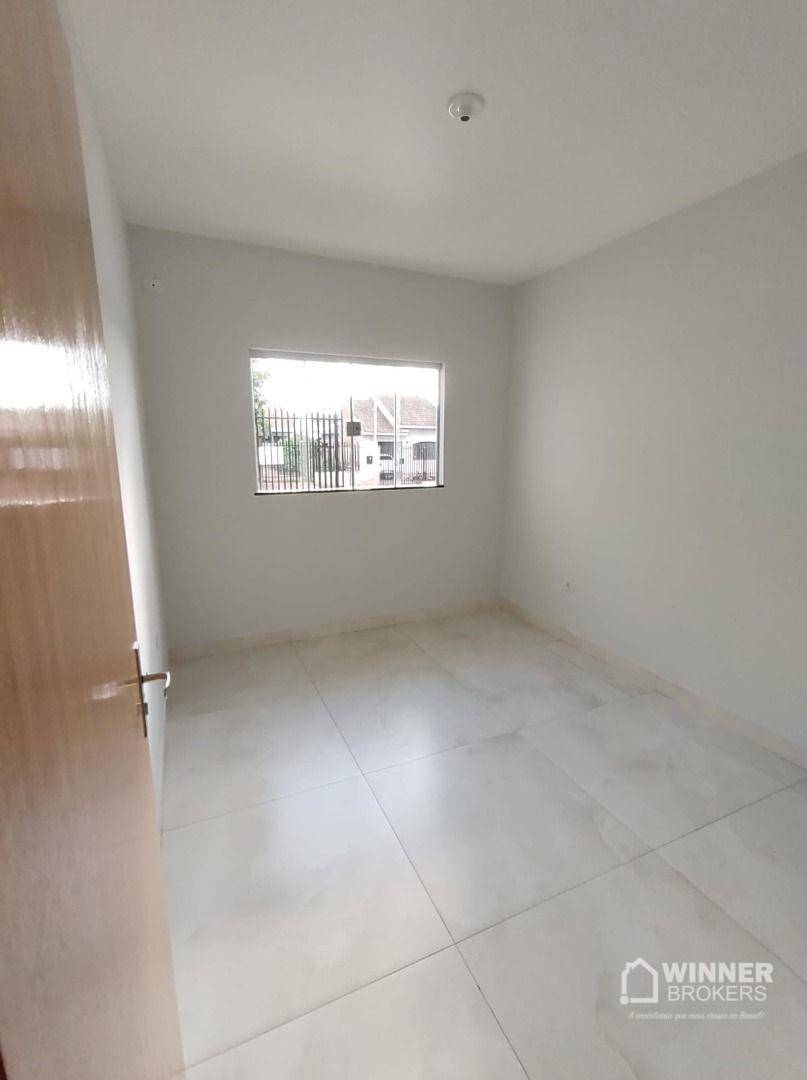 Casa à venda com 3 quartos, 80m² - Foto 11