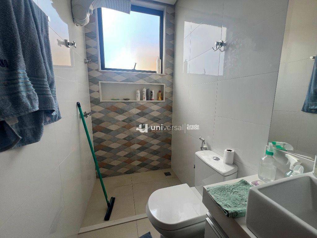 Cobertura à venda com 3 quartos, 207m² - Foto 6