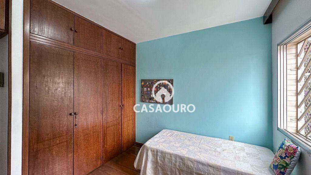 Apartamento à venda com 4 quartos, 140m² - Foto 22