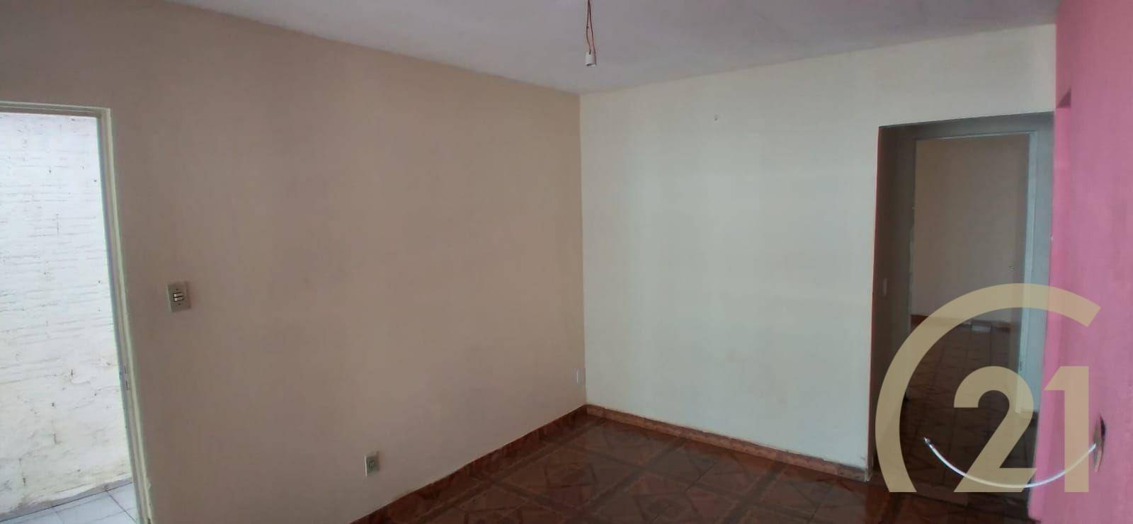 Casa à venda com 4 quartos, 240m² - Foto 16