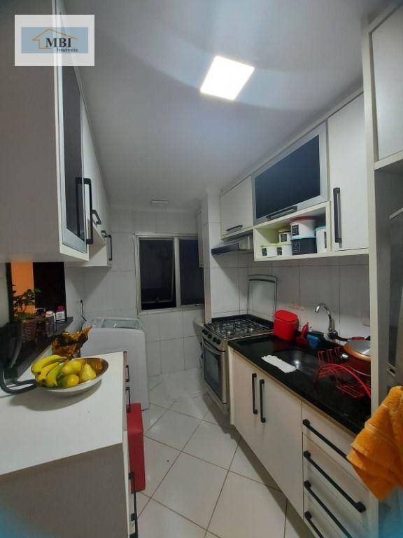 Apartamento à venda com 3 quartos, 65m² - Foto 3