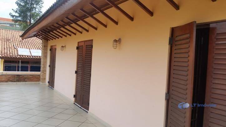 Sobrado à venda com 4 quartos, 600m² - Foto 27