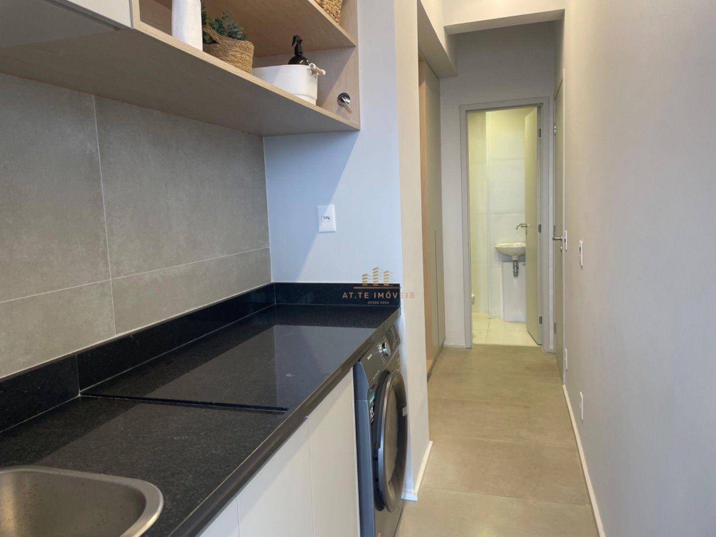 Apartamento à venda com 3 quartos, 197m² - Foto 5