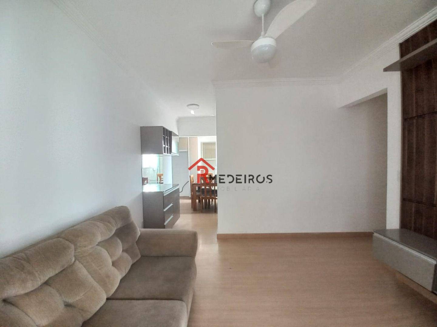 Apartamento à venda com 2 quartos, 73m² - Foto 1