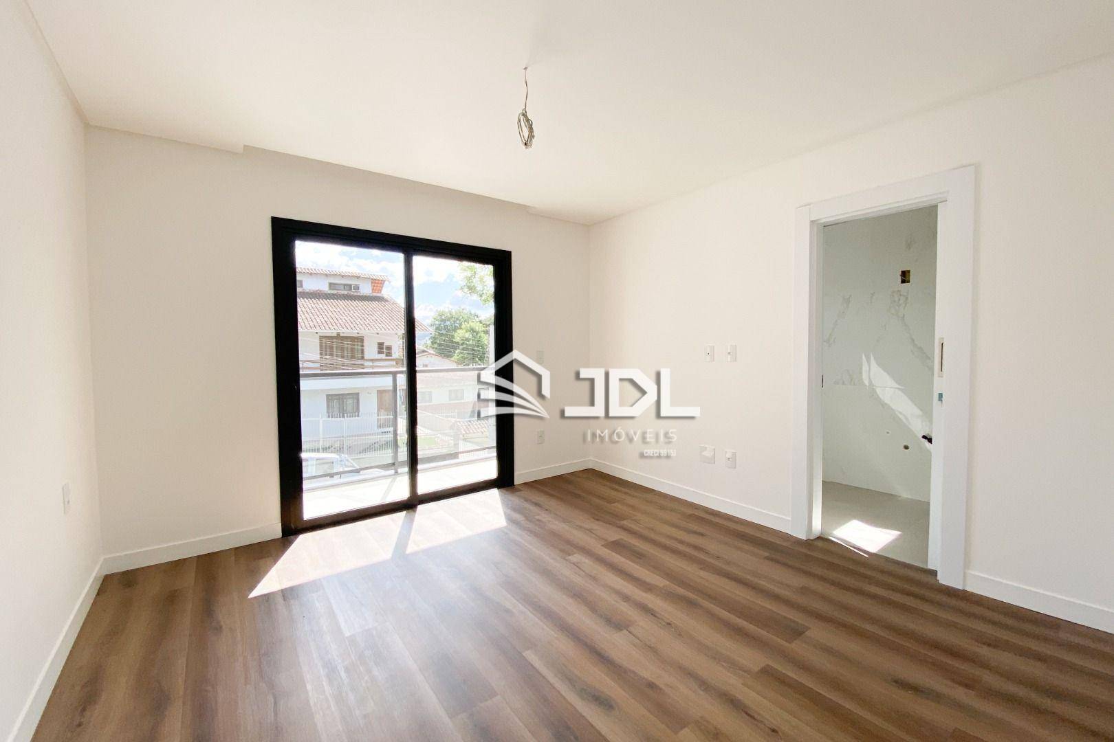 Casa à venda com 3 quartos, 279m² - Foto 18