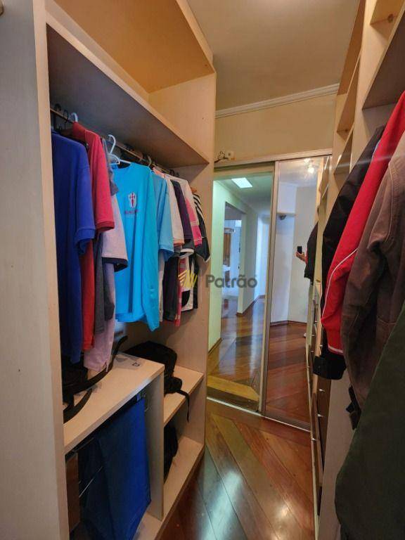 Apartamento à venda com 3 quartos, 133m² - Foto 29