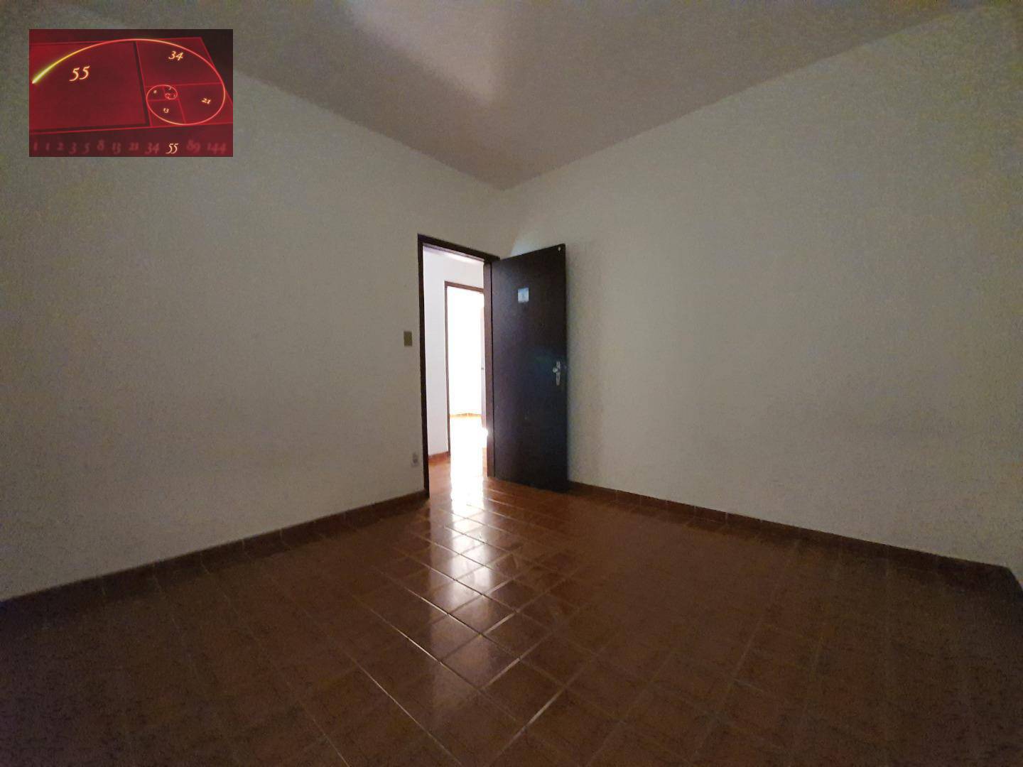 Casa à venda com 3 quartos, 189m² - Foto 15