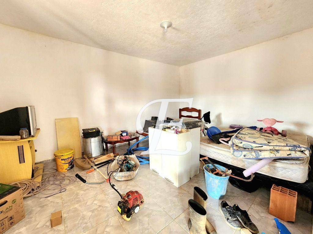 Chácara à venda com 3 quartos, 200m² - Foto 7