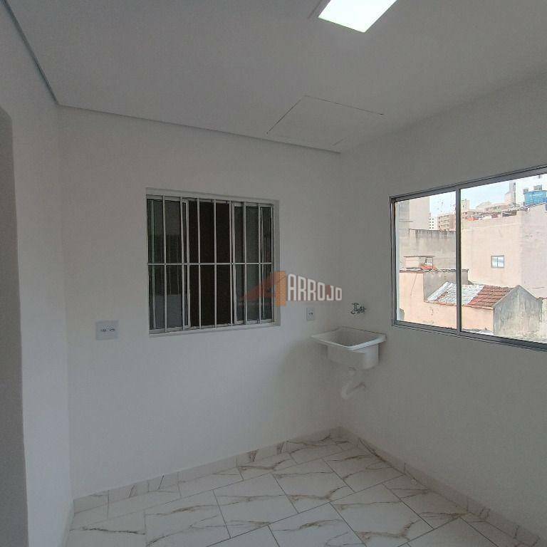 Apartamento para alugar com 2 quartos, 50m² - Foto 22