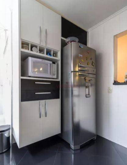 Apartamento à venda com 2 quartos, 72m² - Foto 5