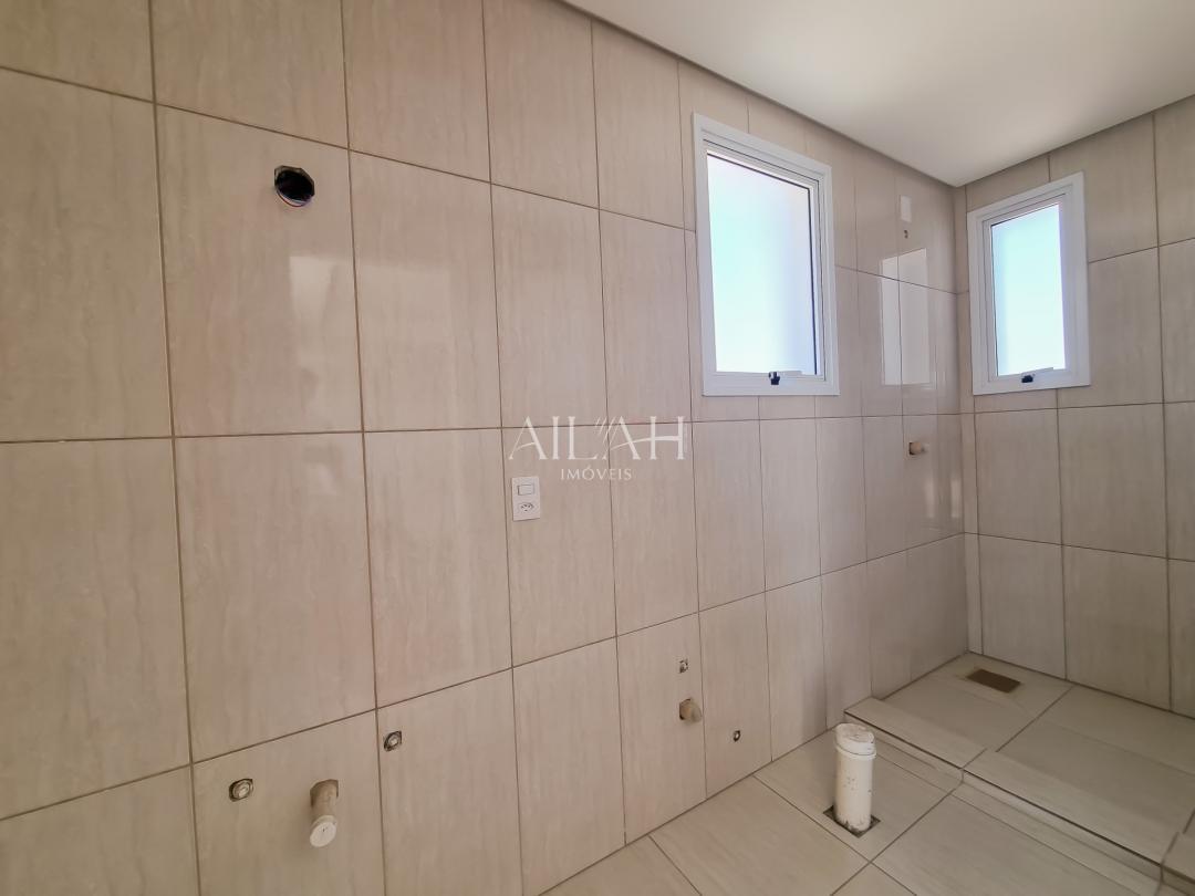 Apartamento à venda com 2 quartos, 71m² - Foto 2