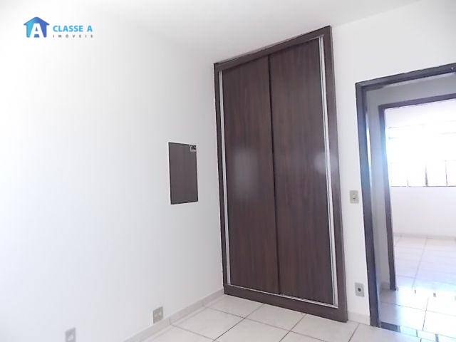 Casa à venda com 2 quartos, 61m² - Foto 16