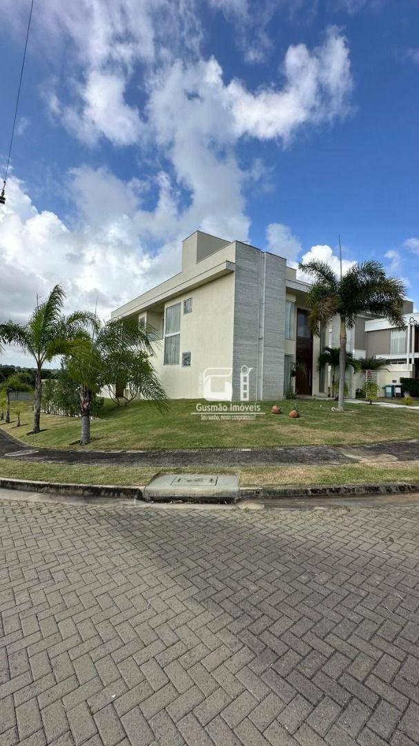 Casa de Condomínio à venda com 4 quartos, 260m² - Foto 2