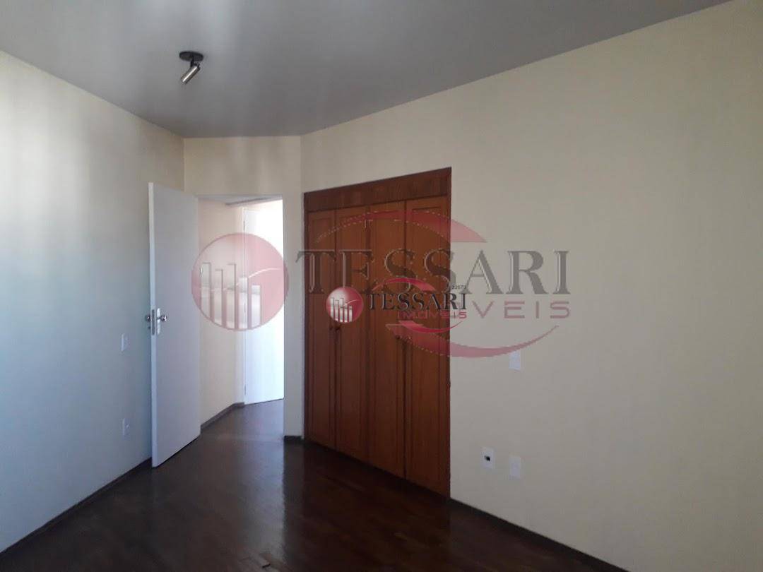 Apartamento à venda com 1 quarto, 45m² - Foto 4