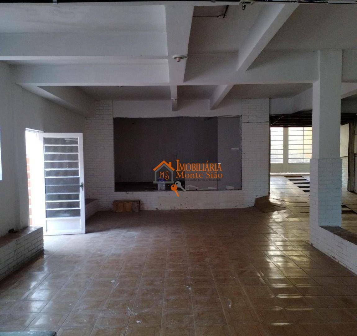 Casa à venda e aluguel com 4 quartos, 380m² - Foto 3