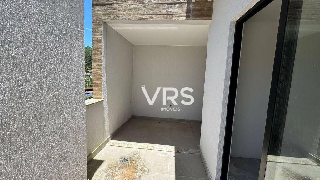 Apartamento à venda com 3 quartos, 130m² - Foto 18