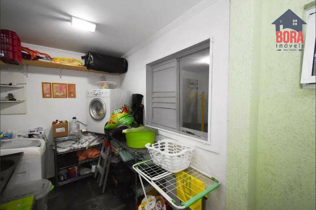 Sobrado à venda com 3 quartos, 200m² - Foto 62