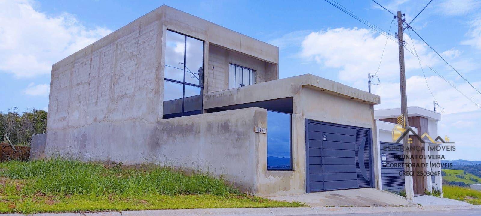 Sobrado à venda com 3 quartos, 200m² - Foto 1