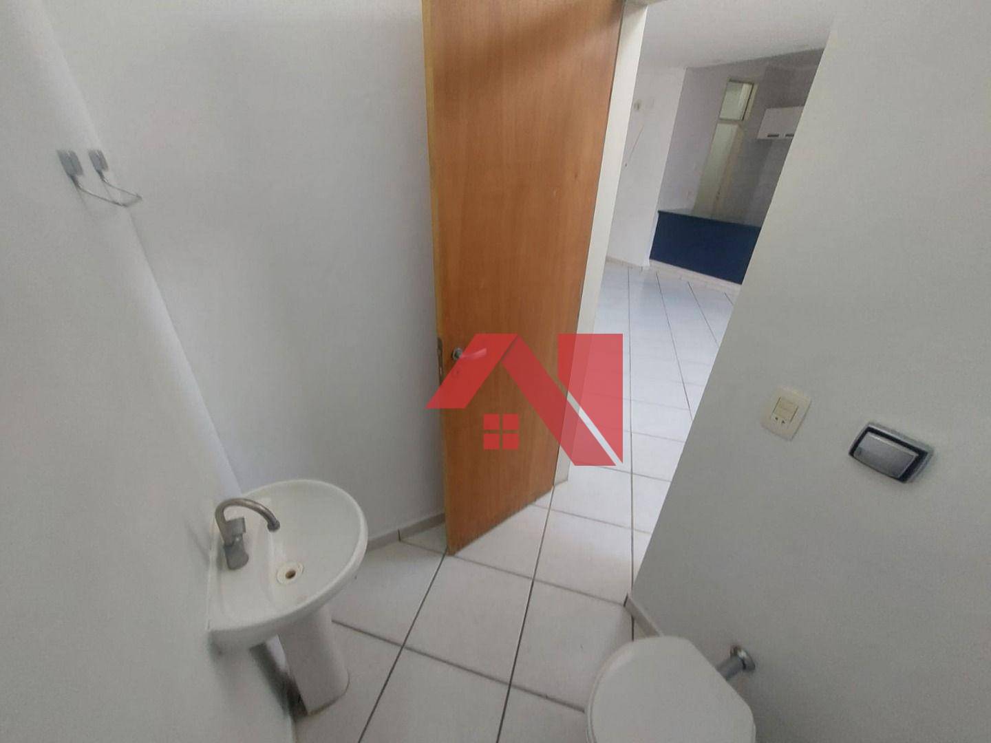 Casa para alugar com 1 quarto, 90m² - Foto 11