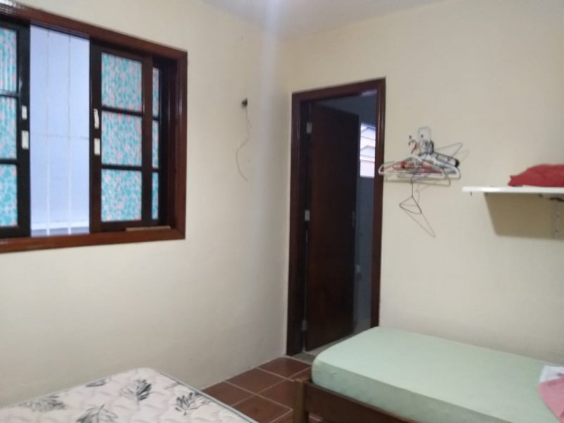 Casa à venda com 4 quartos, 120m² - Foto 12