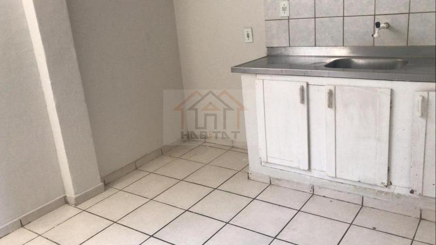 Apartamento à venda com 2 quartos, 77m² - Foto 27