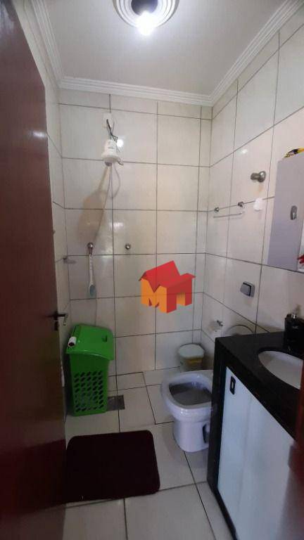 Chácara à venda com 2 quartos, 196m² - Foto 22