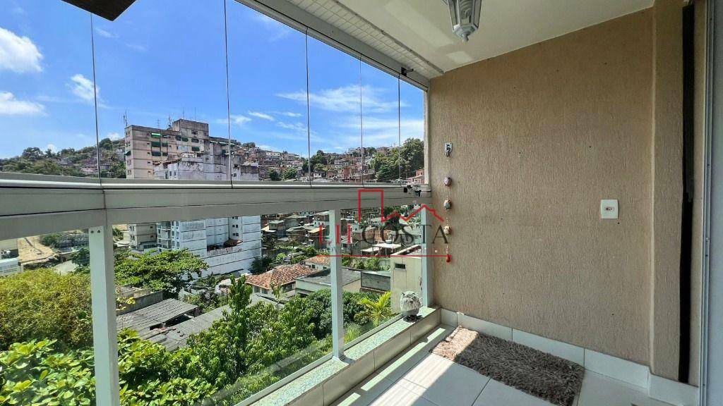 Apartamento à venda com 2 quartos, 83m² - Foto 9