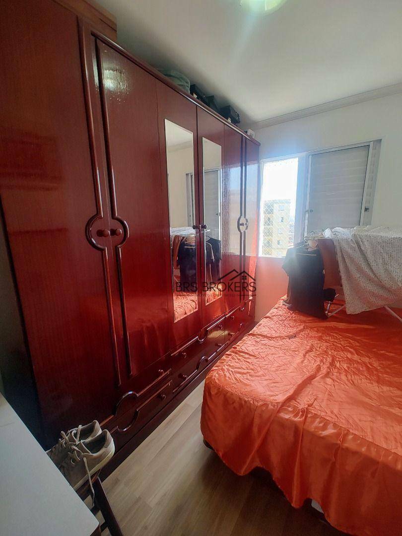 Apartamento à venda com 3 quartos, 65m² - Foto 15