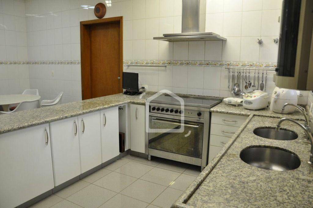 Casa de Condomínio à venda com 4 quartos, 540m² - Foto 15