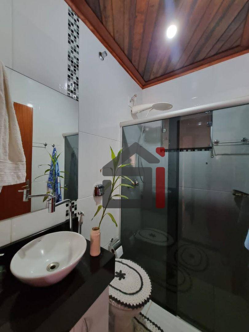 Casa à venda com 3 quartos, 200M2 - Foto 6