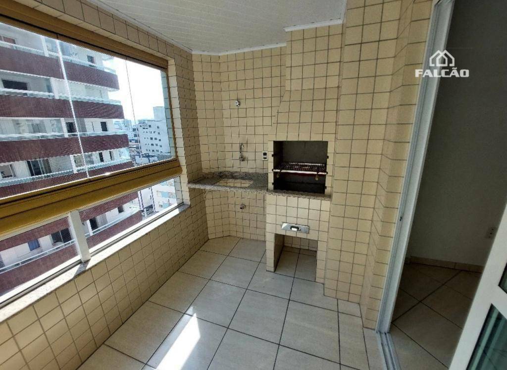 Apartamento à venda com 3 quartos, 132m² - Foto 2