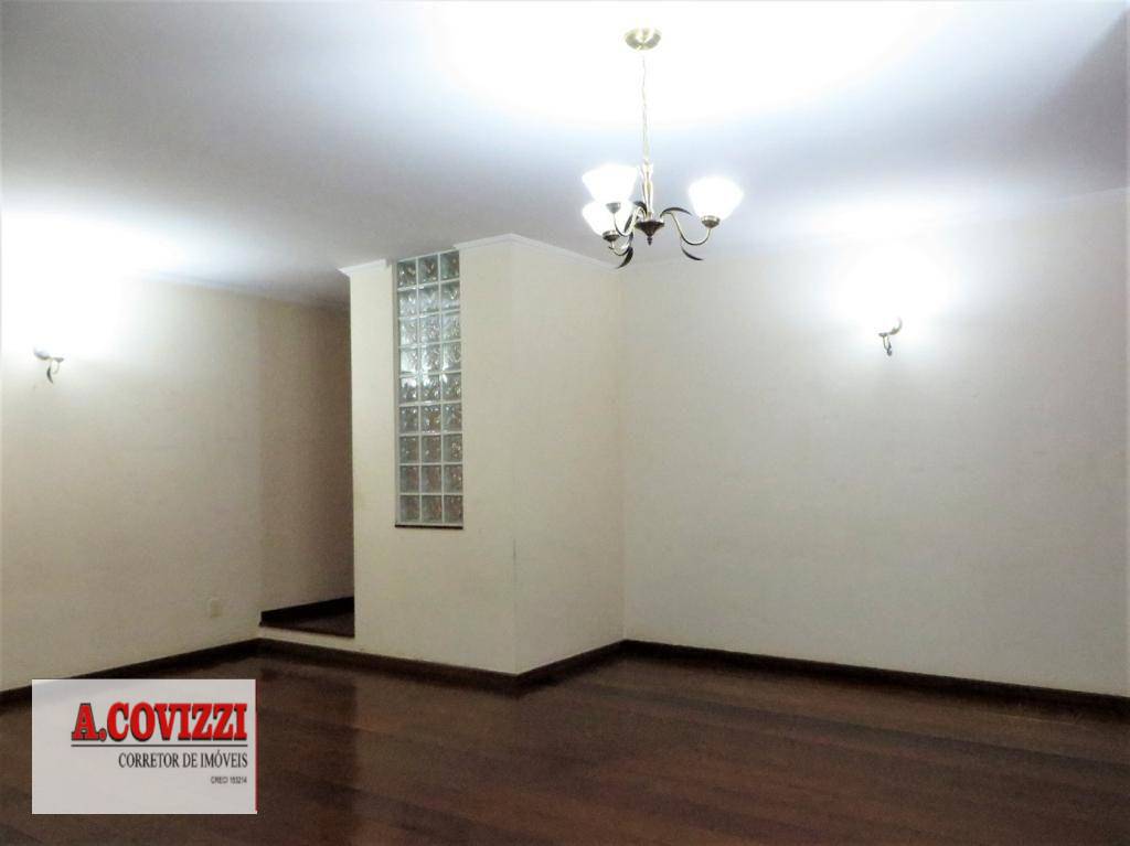 Casa à venda com 4 quartos, 225m² - Foto 12