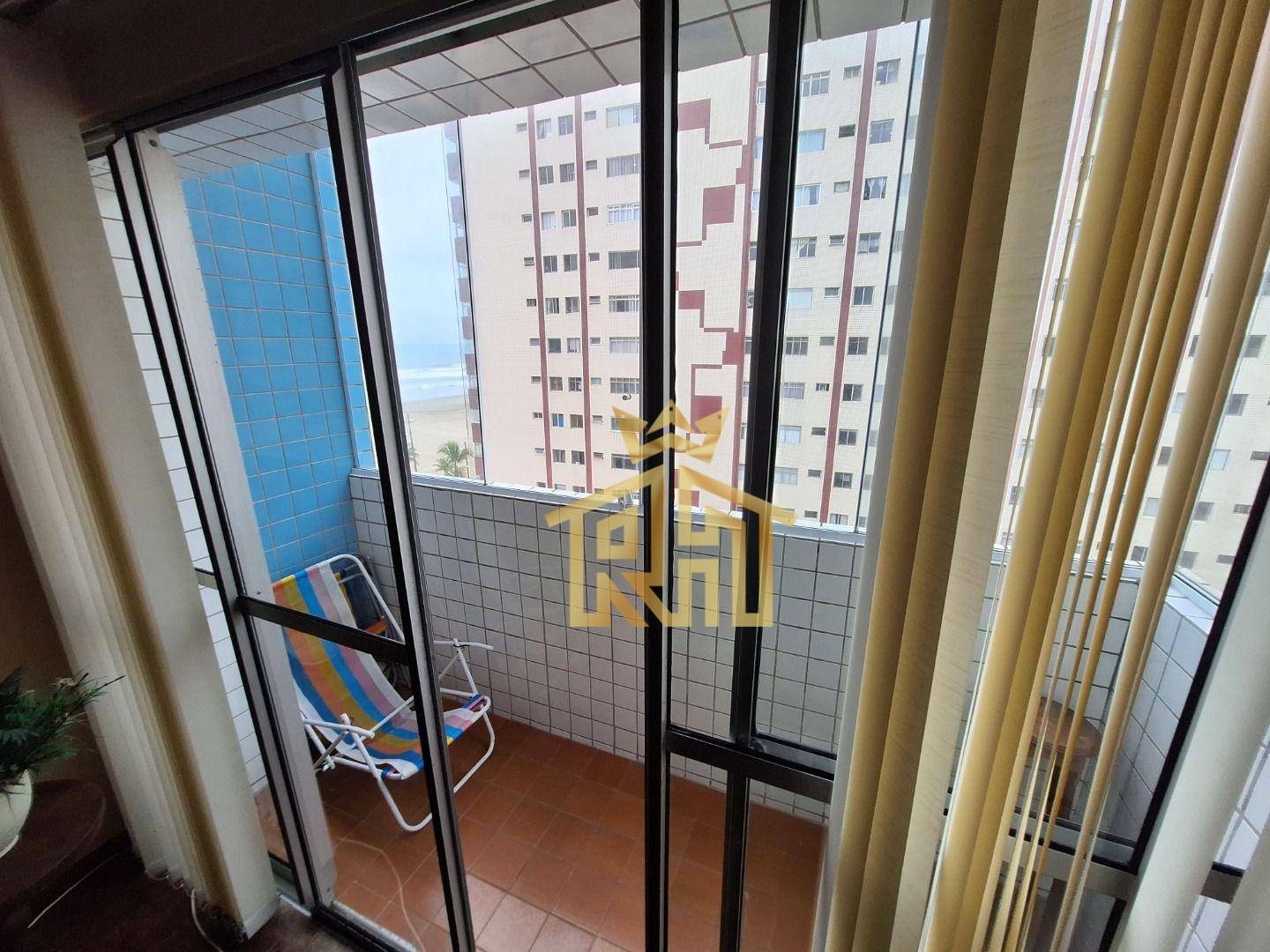 Apartamento à venda com 2 quartos, 62m² - Foto 4