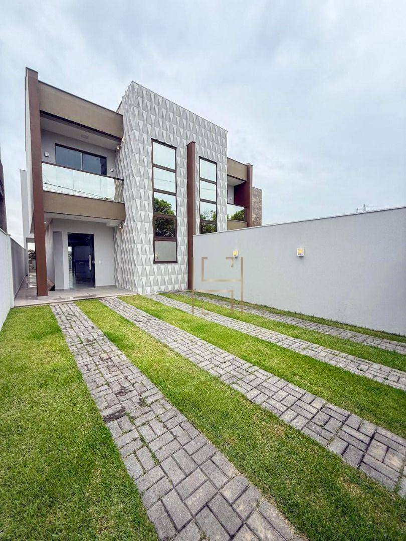 Casa, 3 quartos, 204 m² - Foto 1