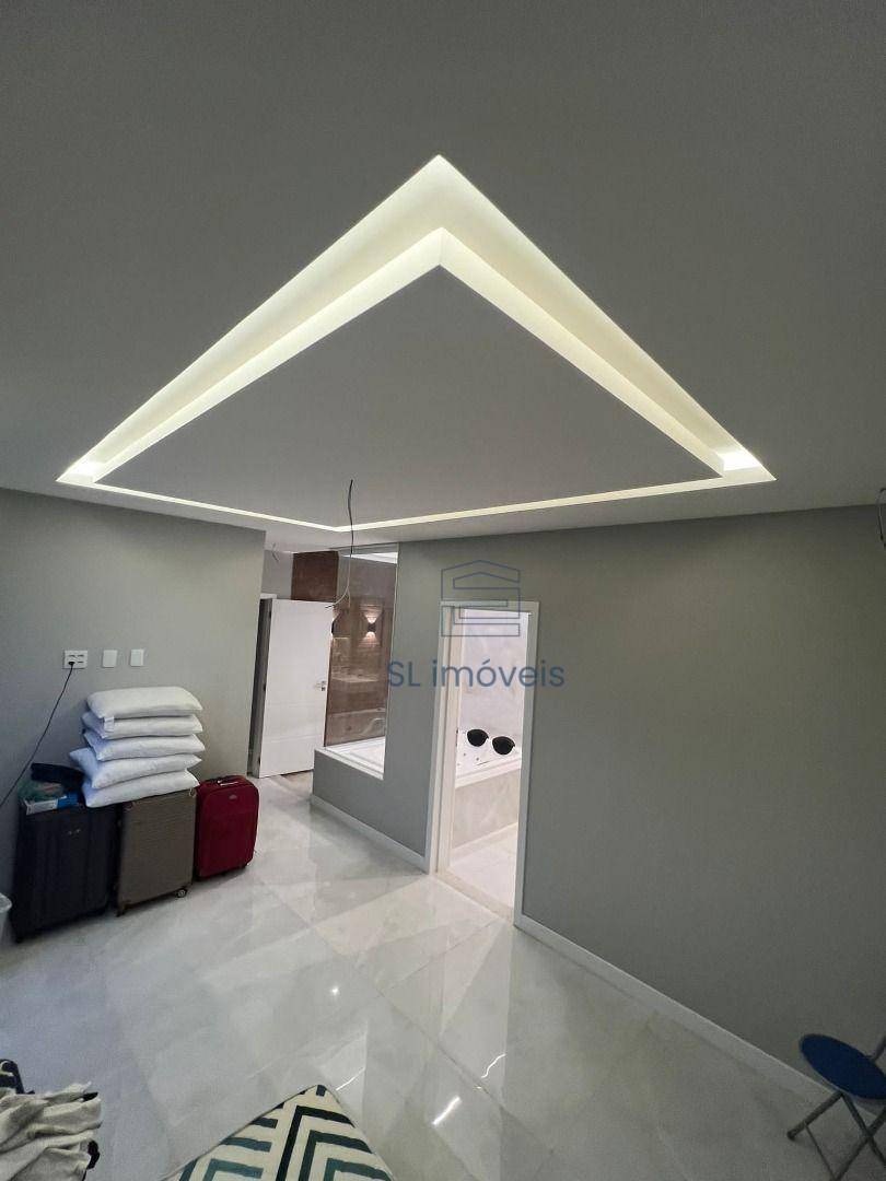 Casa à venda com 3 quartos, 200m² - Foto 25