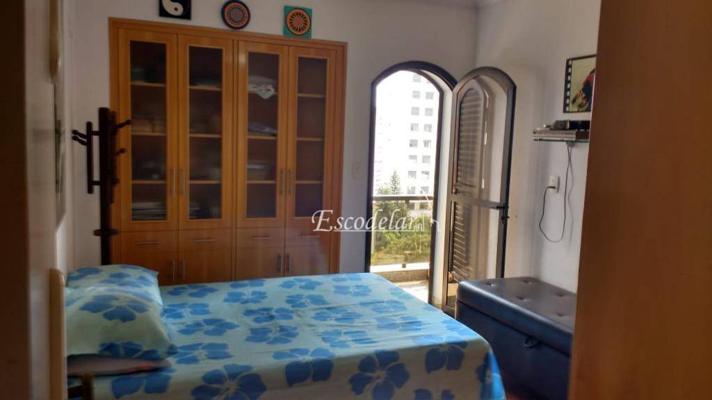 Apartamento à venda com 3 quartos, 213m² - Foto 11