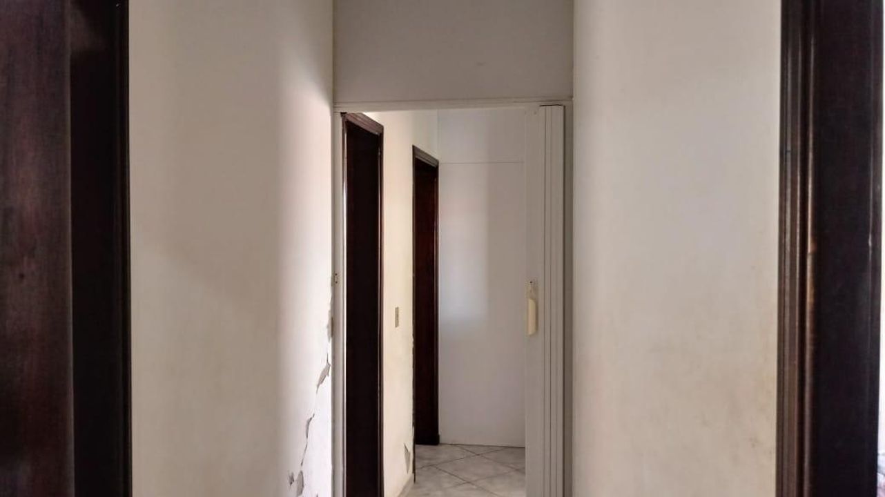 Casa à venda com 3 quartos, 174m² - Foto 14