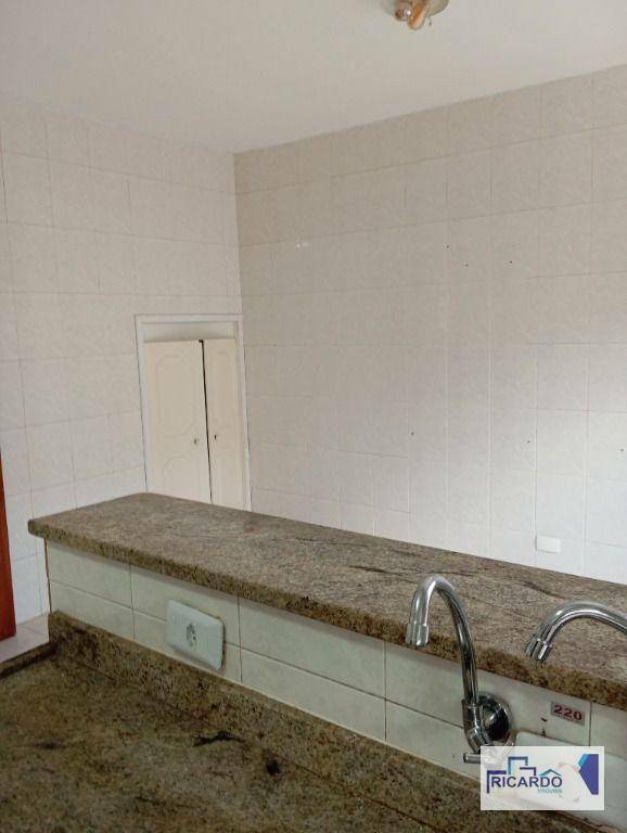 Sobrado para alugar com 3 quartos, 140m² - Foto 10