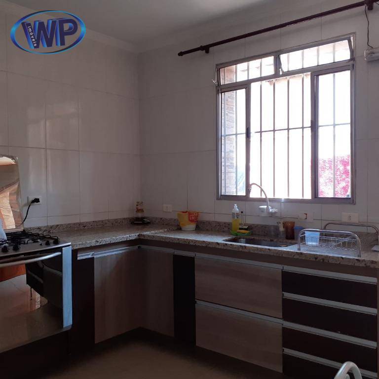 Casa, 3 quartos, 147 m² - Foto 4