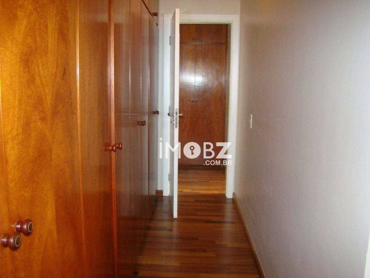 Apartamento à venda com 3 quartos, 138m² - Foto 19