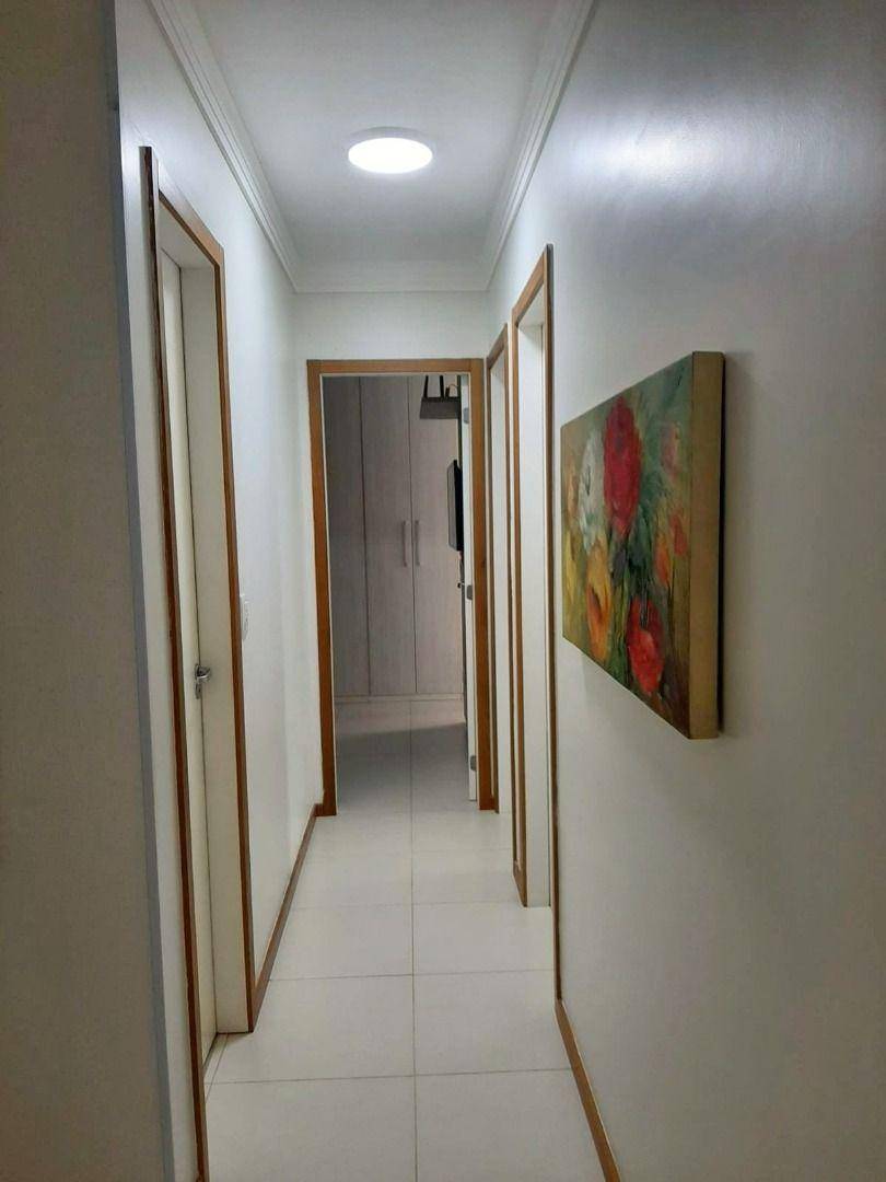 Apartamento à venda com 3 quartos, 105m² - Foto 14