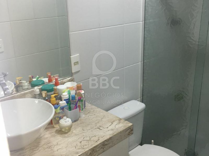 Apartamento à venda com 3 quartos, 97m² - Foto 17