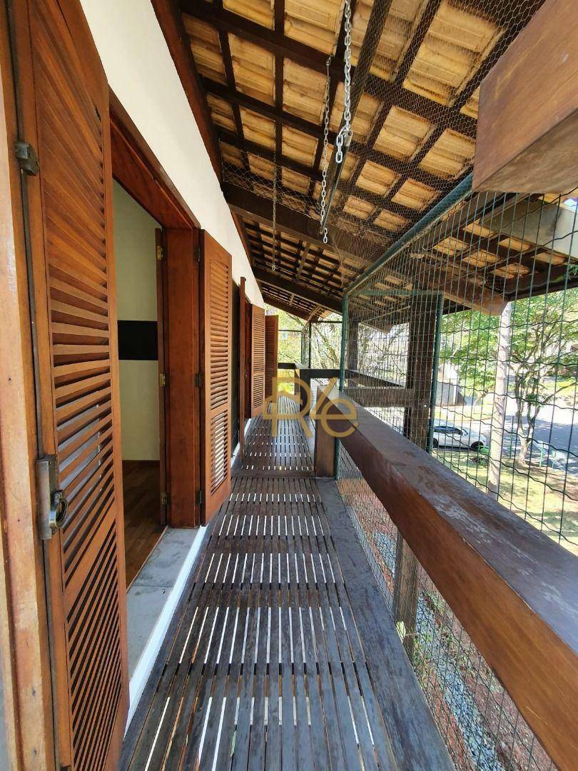 Casa de Condomínio à venda e aluguel com 4 quartos, 270m² - Foto 4