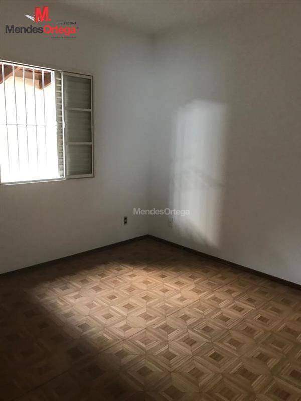 Casa para alugar com 3 quartos, 204m² - Foto 9