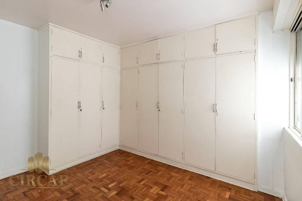 Apartamento à venda com 3 quartos, 100m² - Foto 11