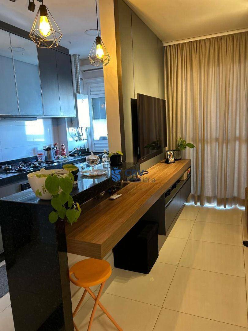 Apartamento à venda com 2 quartos, 75m² - Foto 3