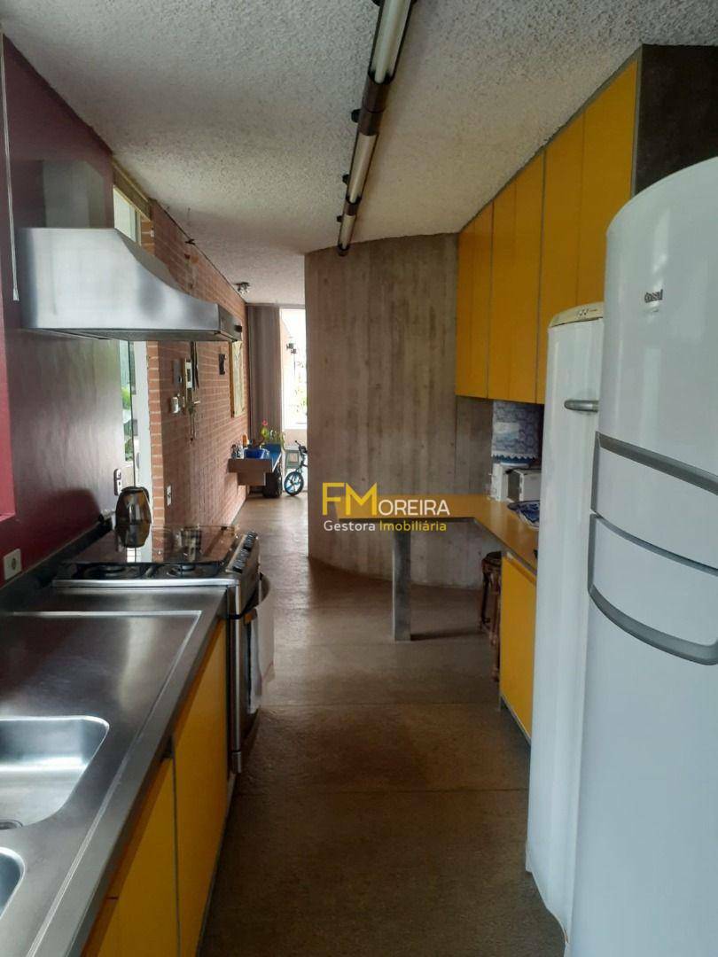 Casa à venda com 4 quartos, 350m² - Foto 142